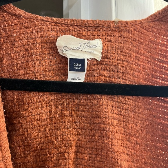 Universal Thread Rust Poncho - Picture 2 of 4